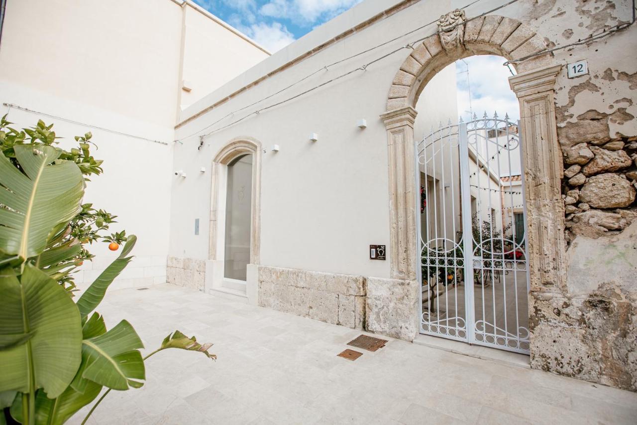 Ficopala Suites Syracuse Esterno foto